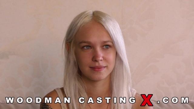 Бедная девочка из Краснодара как Вудман издевался над ней на своём кастинге