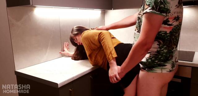 Мужик сбрендил и отодрал жинкину подругу представляясь малолетним