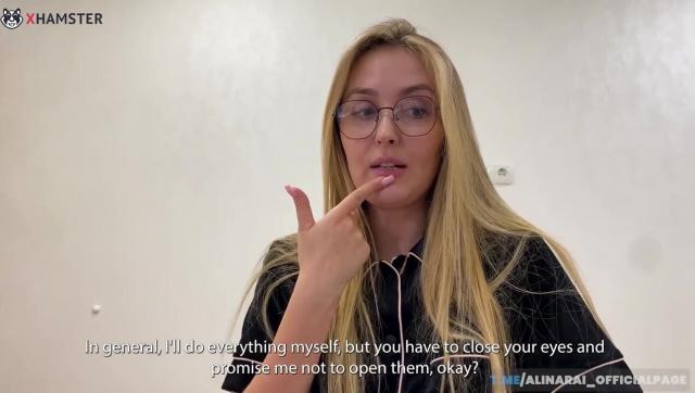 Просит русскую маму почесать член чтобы развести её на секс