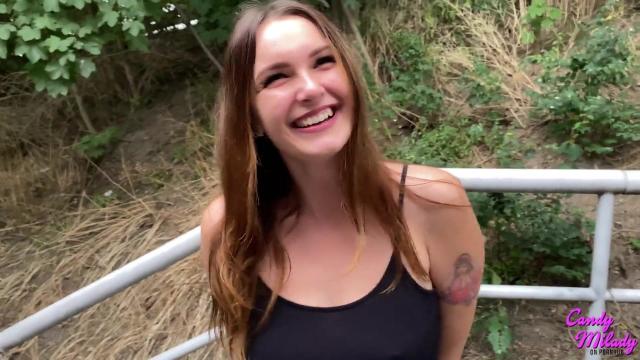 Русская получает украинскую сперму на сиськи