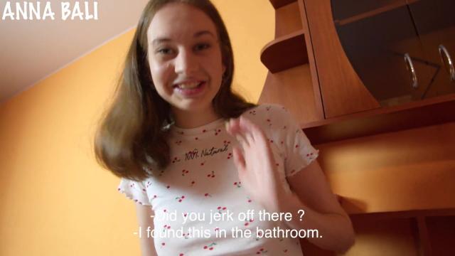 Русская сестрёнка хочет поиграть с пипиркой брата рукоблуда